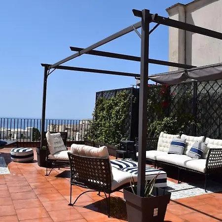 Casa Vera, 卡普里