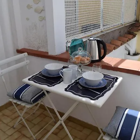 Casa Vera, * 카프리