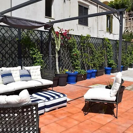 Casa Vera, *